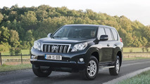 2015 Toyota Land Cruiser with 2.8-liter D-4D engine (UK-spec)