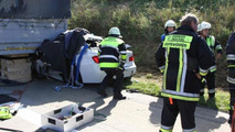 BMW 3-Series Hybrid prototype crash