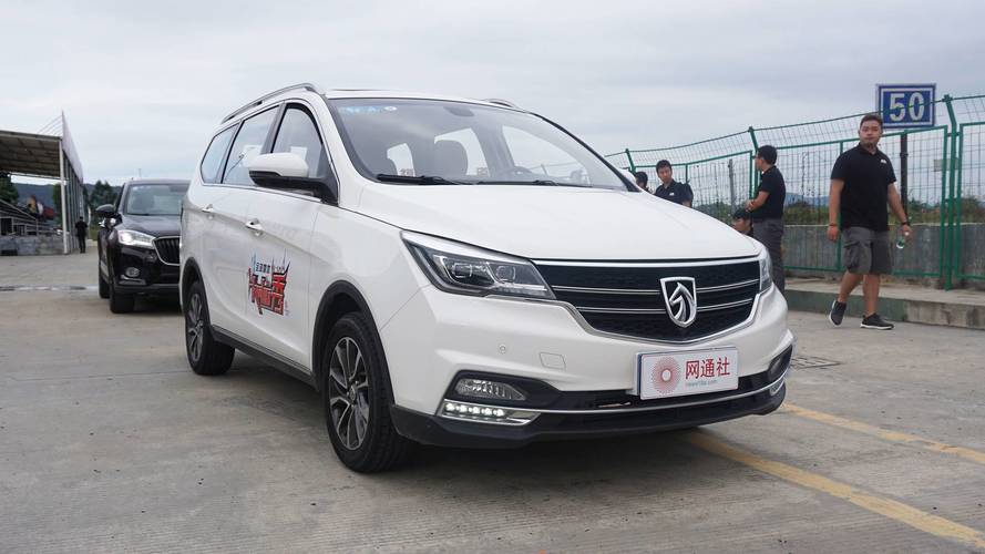 Driving Chinese Cars In China