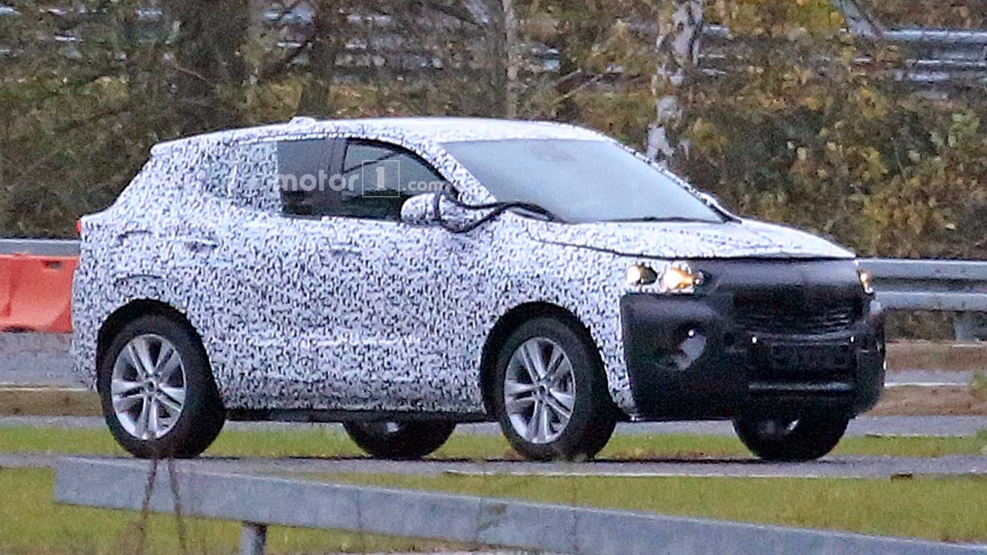 opel-mokka-x-spy-photo.jpg