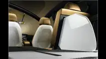 Erwischt: Kia-Minivan