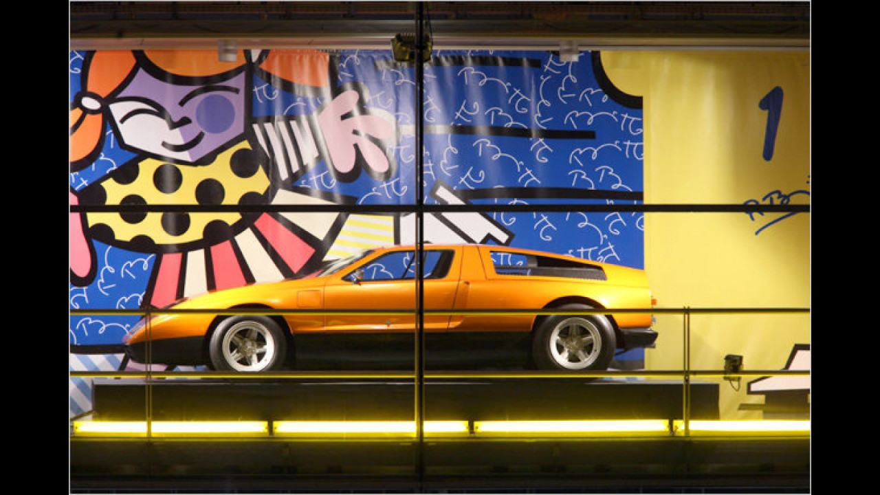 1. Dezember: C111, Baujahr 1969, mit Romero Brittos ,Love to play