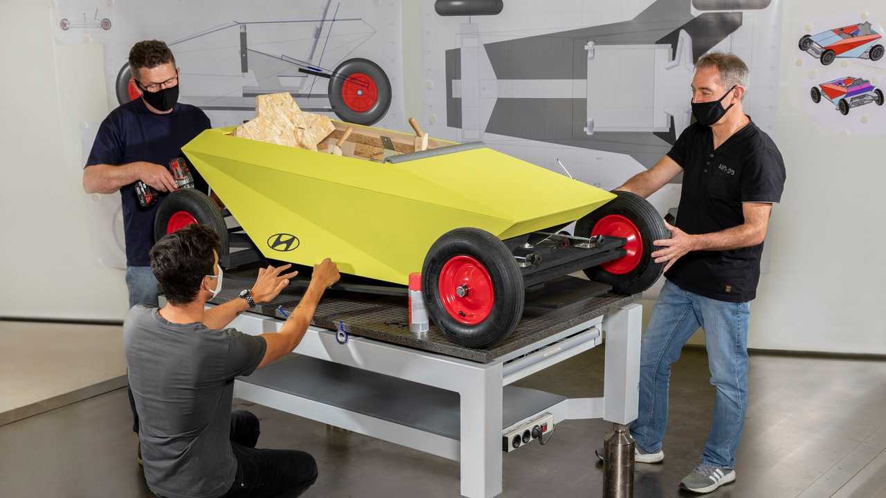 Hyundai D.I.Y. Soapbox