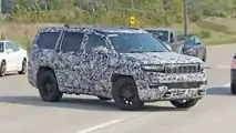 Jeep Wagoneer Spy Photo Front