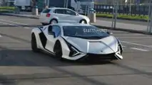 Lamborghini Sian FKP 37 Gesichtet In Der Wildnis
