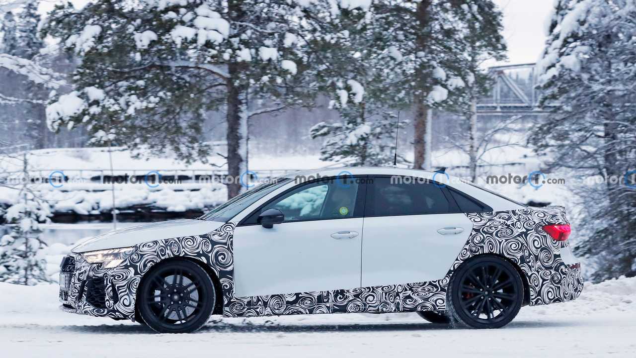 Nuevo Audi RS 3 Sedán, fotos espía