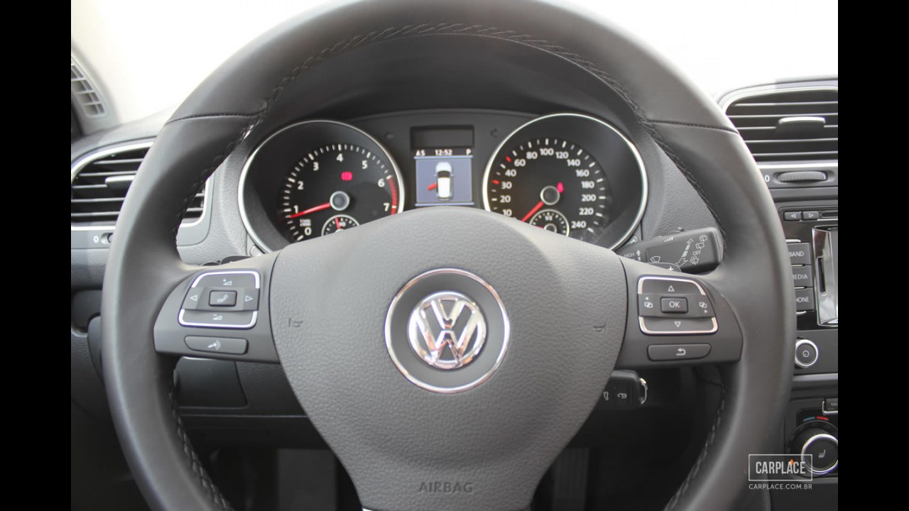 Garagem CARPLACE: Detalhes do acabamento interno do Volkswagen Jetta Variant 2.5