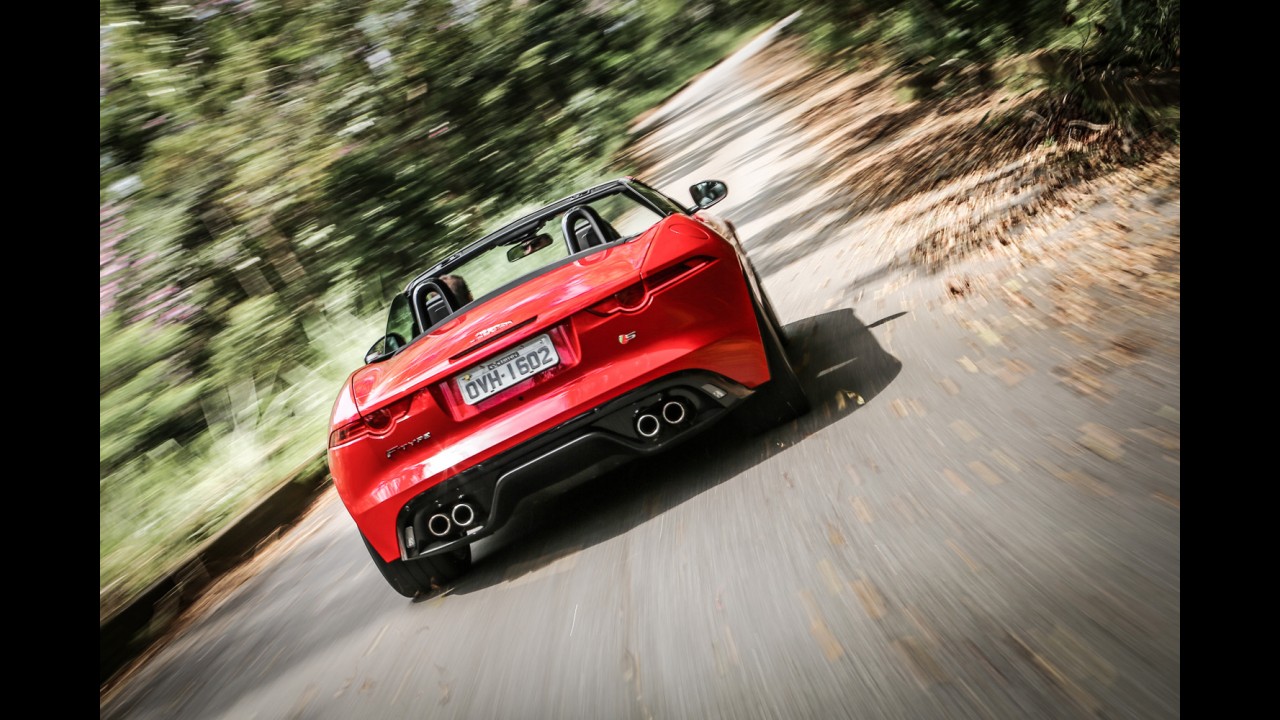 Teste CARPLACE: F-Type V8 S é o maior salto da Jaguar nos últimos tempos