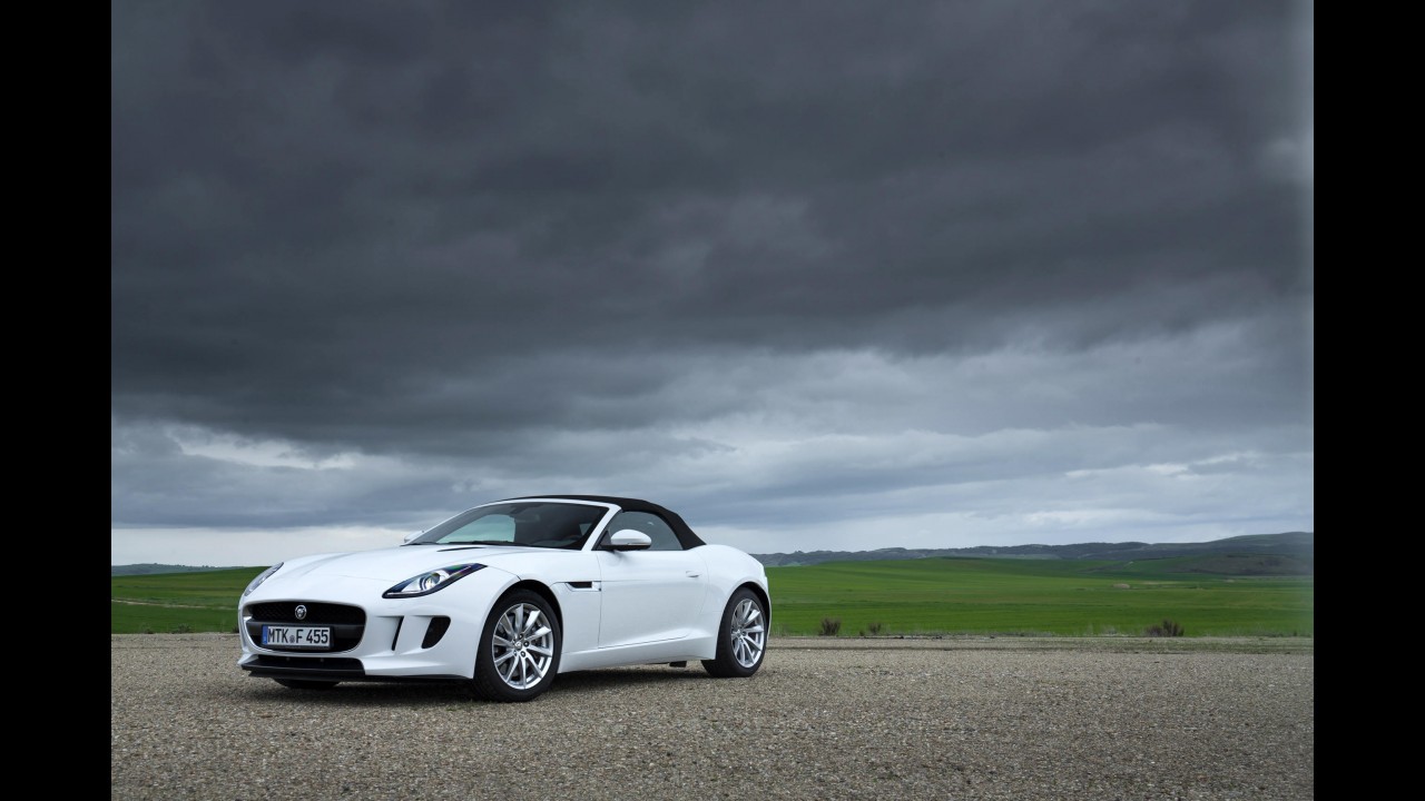 Avaliação: F-Type é retorno da Jaguar ao mundo dos puros-sangue
