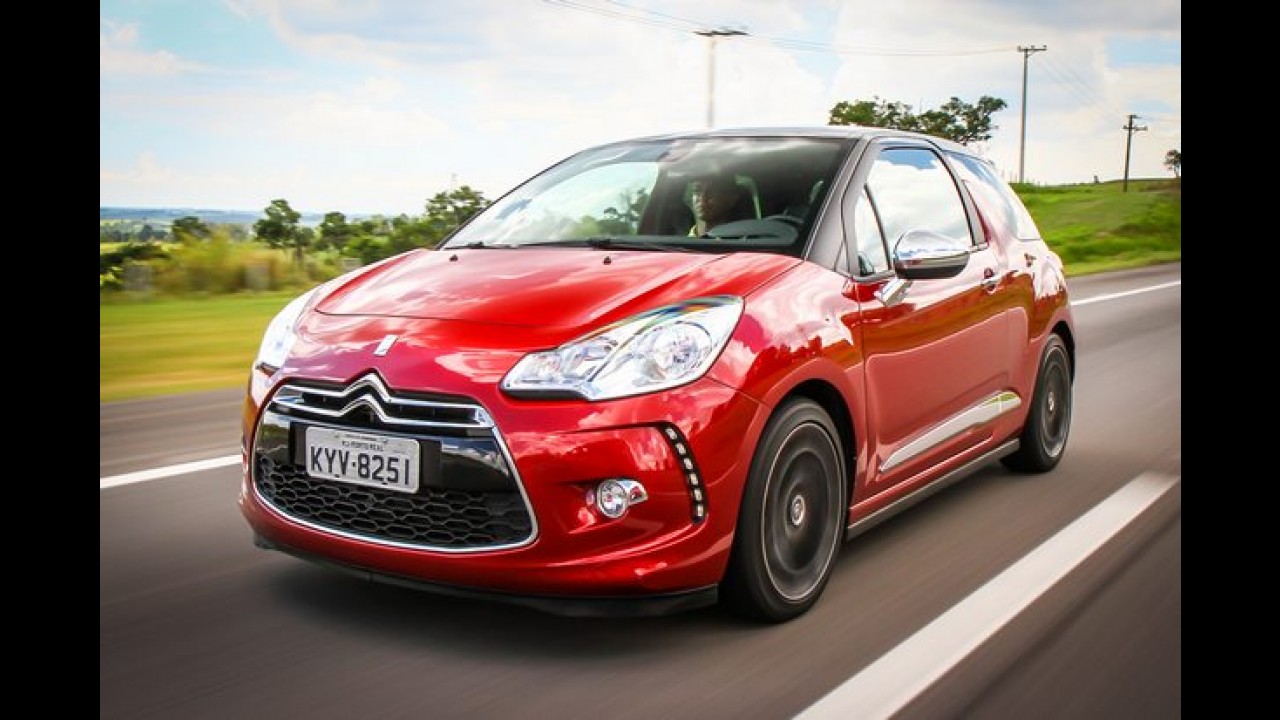 Análise CARPLACE: Veloster e Classe A lideram as vendas de hatches Premium