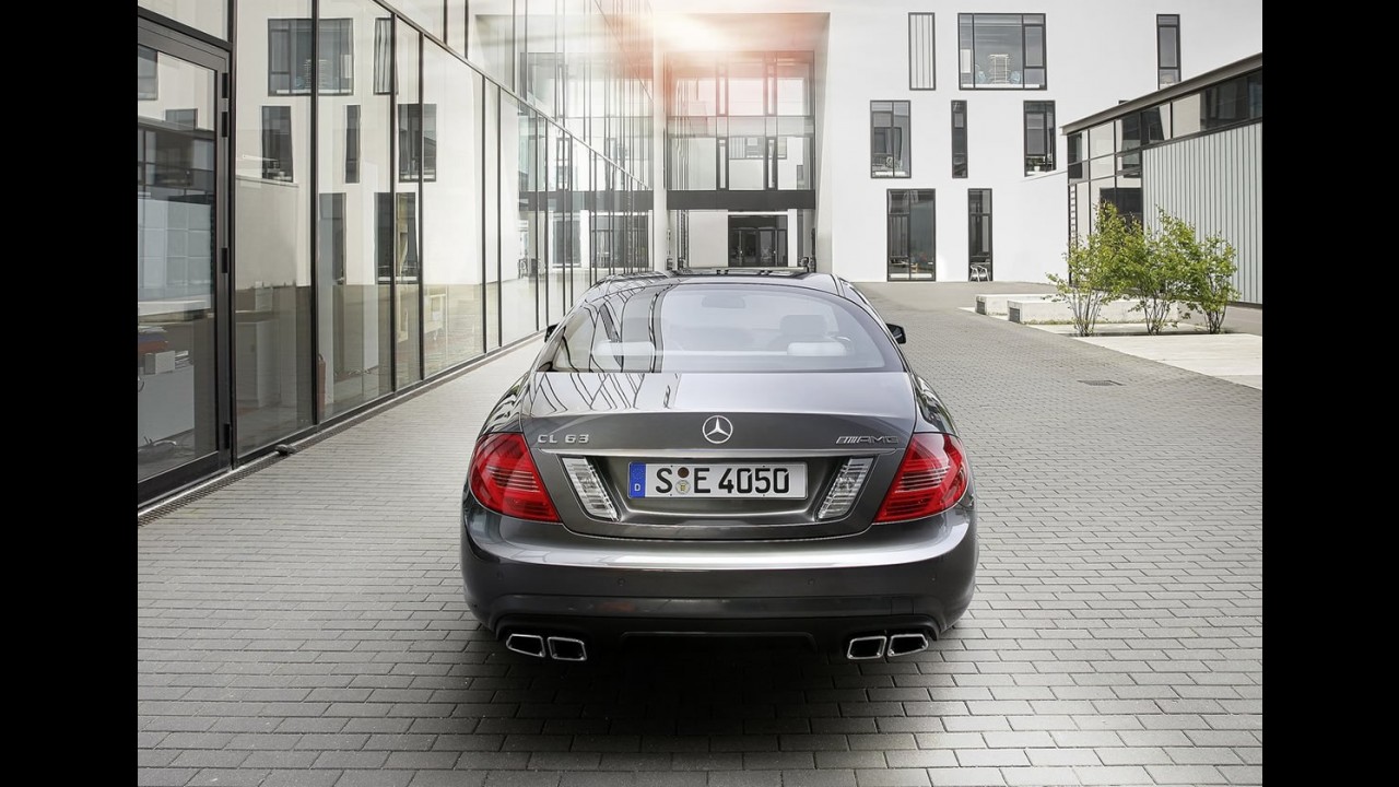 Mercedes-Benz CL63 e CL65 AMG 2011 - Modelo ganha motores mais potentes