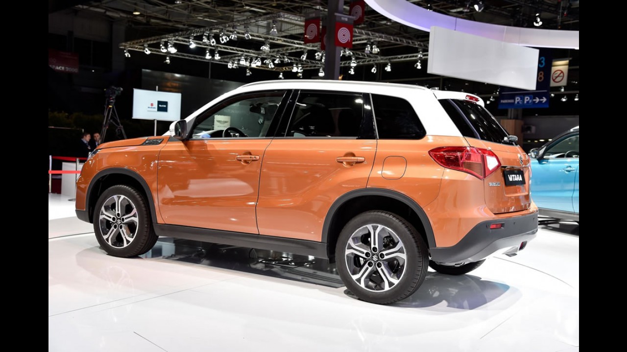 Suzuki Vitara com visual completamente novo aparece ao vivo - veja fotos