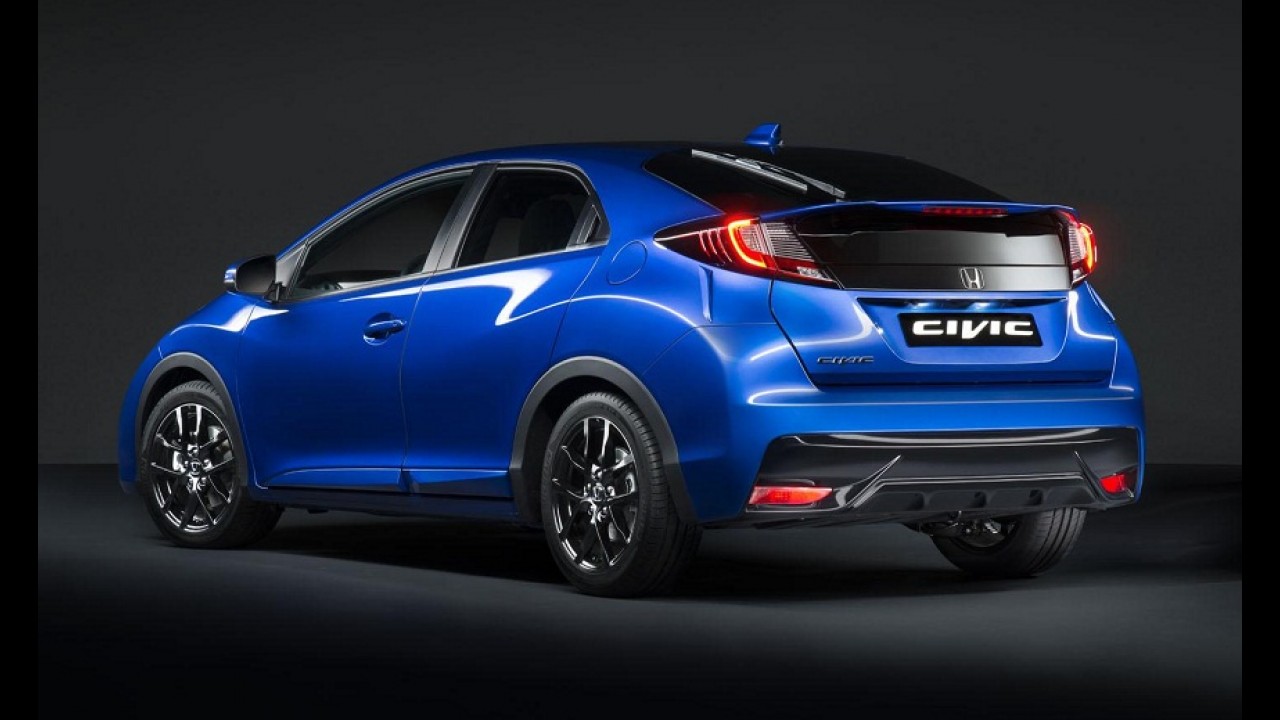 Honda mostra Civic Hatch reestilizado e inédita versão Sport - veja fotos