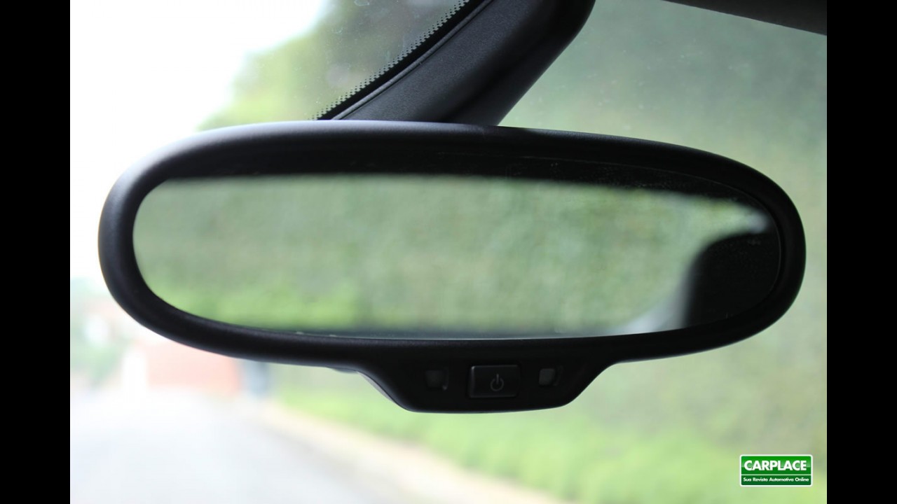 Avaliação: Audi TTS Coupé 2011 - Confira todos os detalhes em fotos