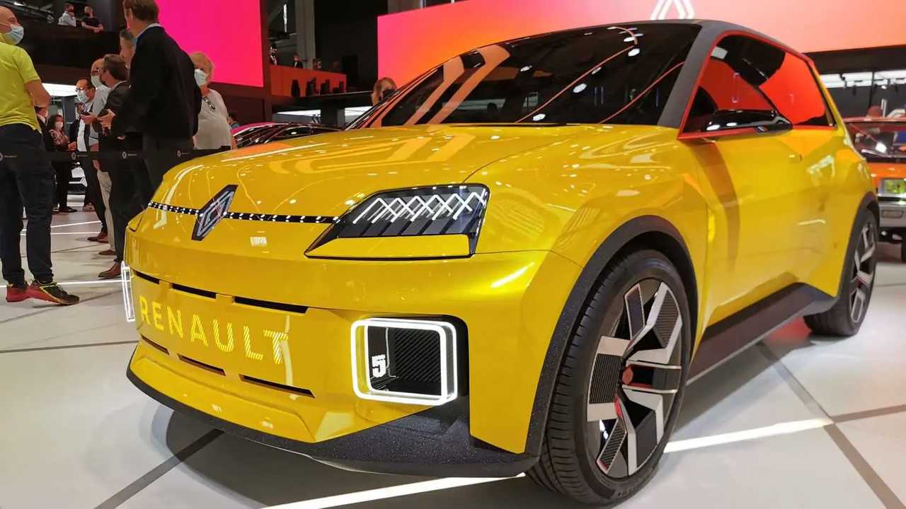Прототип электрического Renault 5 на автосалоне в Мюнхене