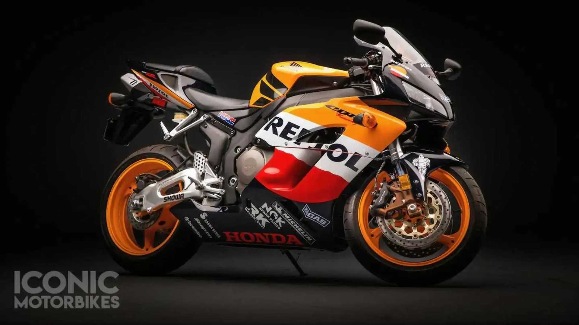 2005 Honda CBR1000RR Repsol Edition - Right Side