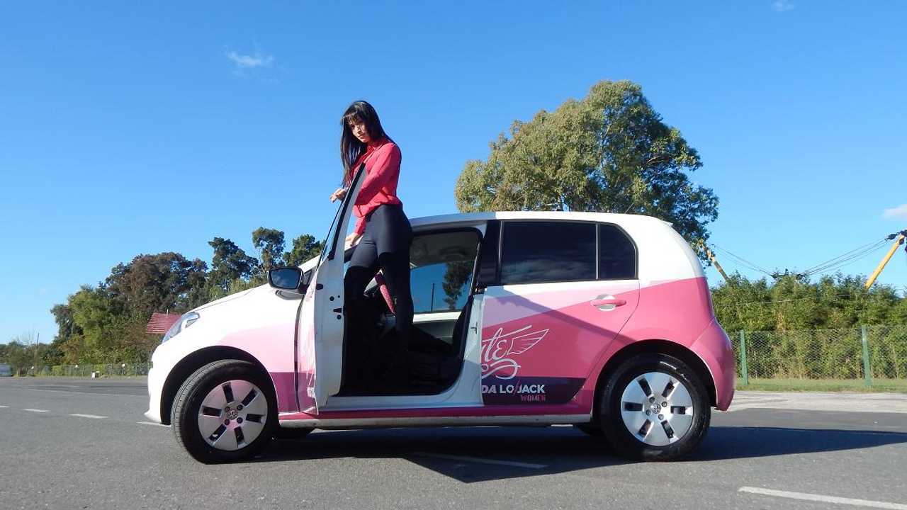 Crítica: VW Up! “Mujeres al Volante”