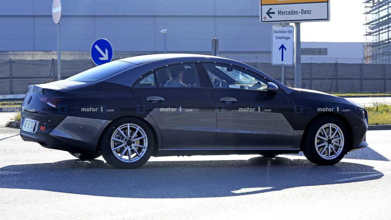 Photo espion Mercedes CLA