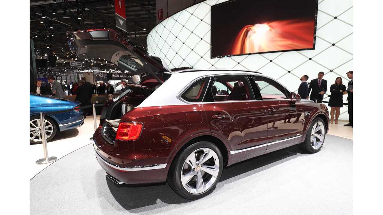 Bentley Bentayga Hybrid (plug-in hybrid)