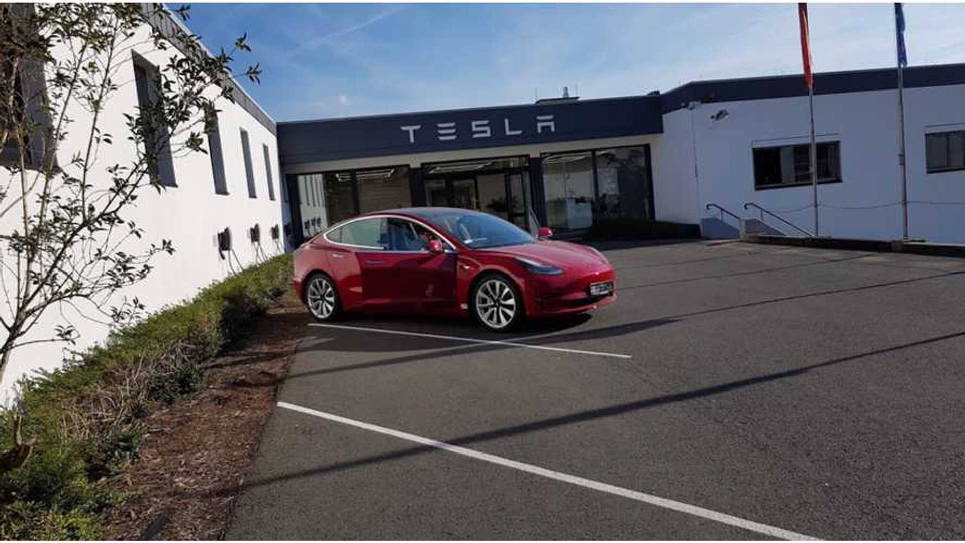 Get Ready Germany The Tesla Model 3 Is About To Arrive
