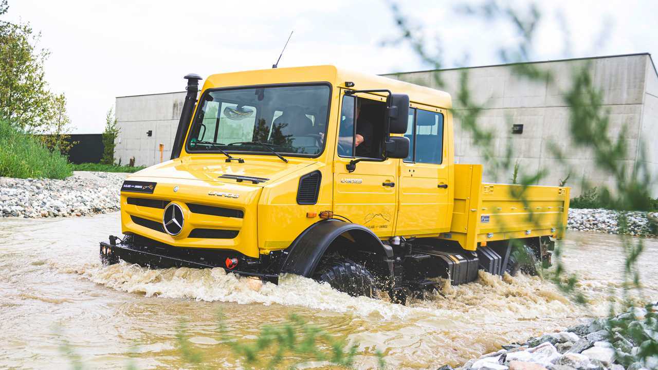 Mercedes-Benz Unimog