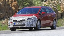 Makyajlı Opel Astra wagon görüntülendi