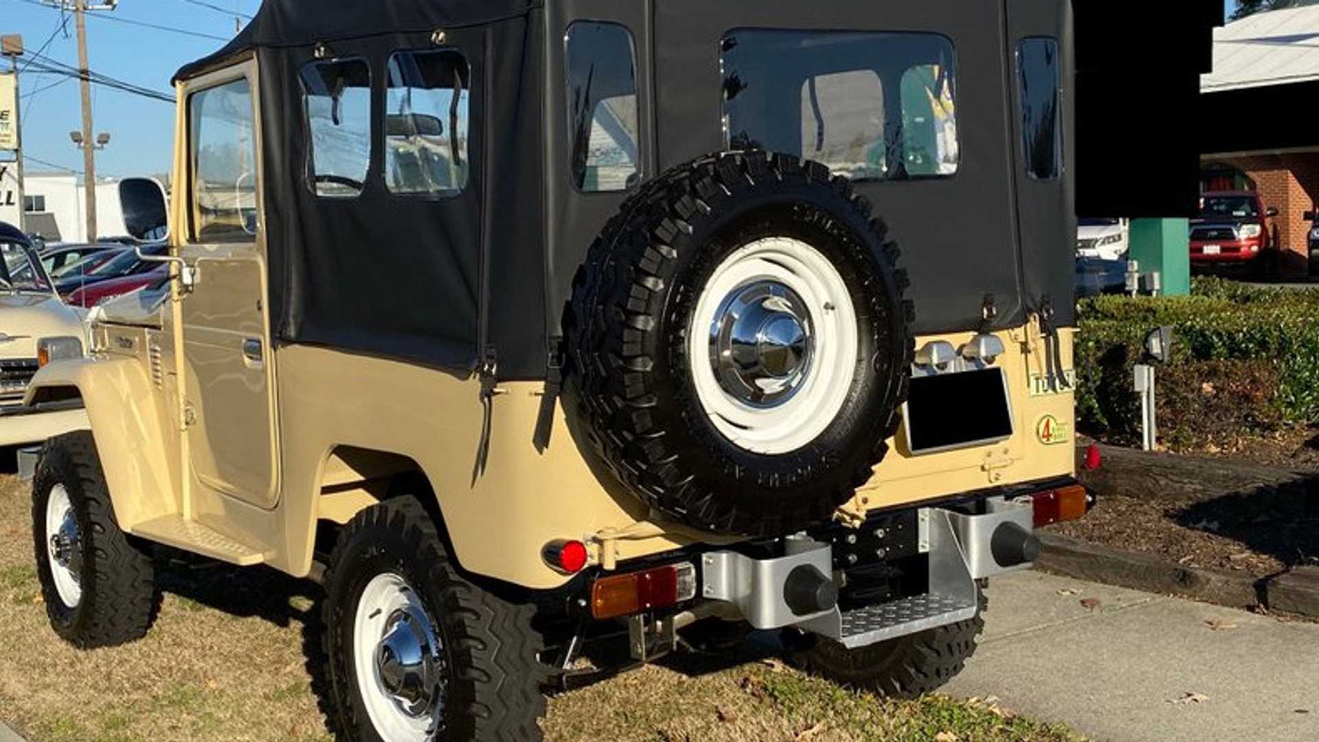 ["Go Anywhere In This Restored 1980 Toyota FJ40"]