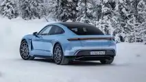 2020 Porsche Taycan 4S: Ice Driving