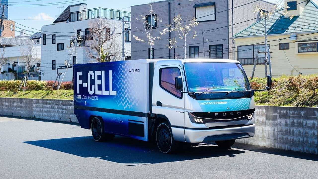 Fuso eCanter F-CELL