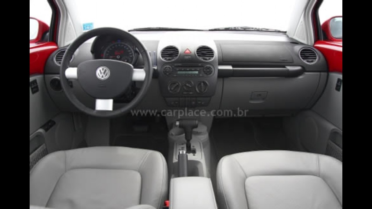 VW New Beetle 2008 ganha câmbio Tiptronic com preço inicial de R$ 59.590