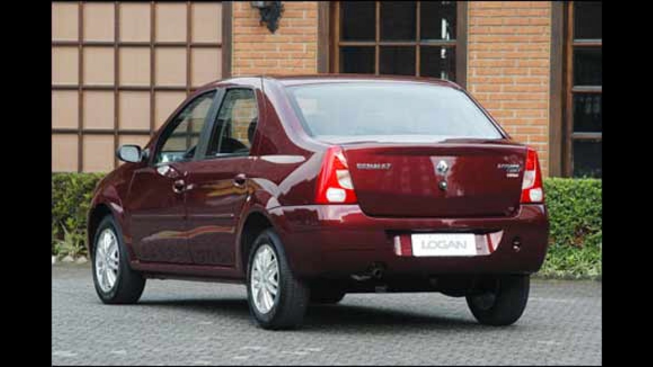 Renault Logan com motor 1.6 Hi-torque de 8 válvulas chega em novembro