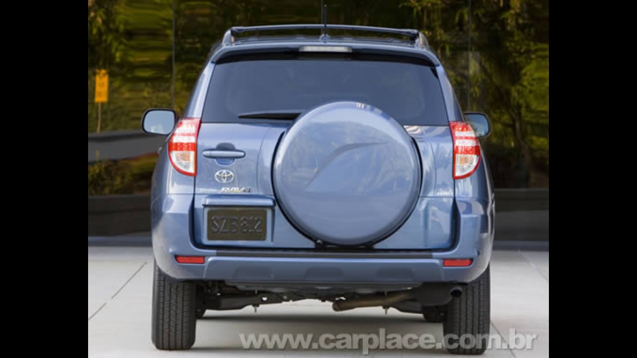 Toyota mostra novo RAV4 2009 com leves mudanças visuais e novo motor