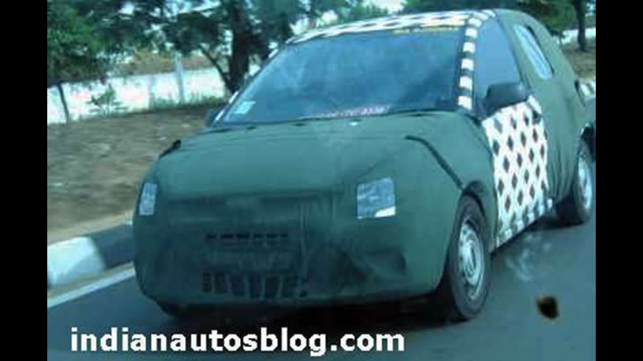Será o Fiesta 2011 brasileiro? Novo hatch compacto da Ford é flagrado camuflado na Índia