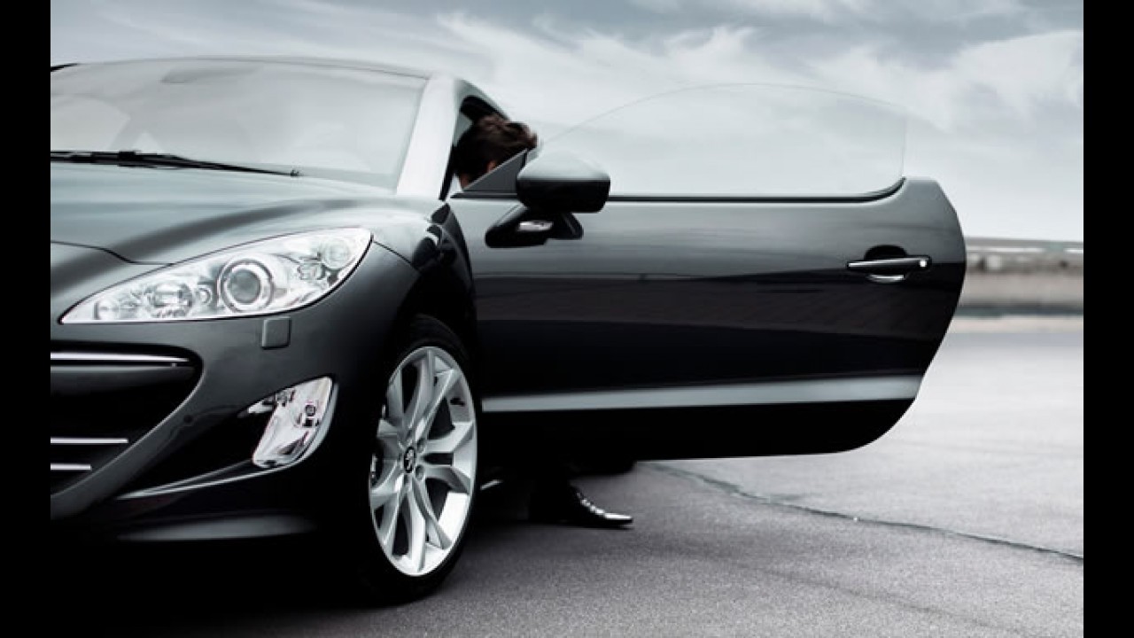 Peugeot divulga as primeiras imagens oficiais do esportivo RC-Z