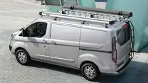 Smarter Rückspiegel für Ford-Nutzfahrzeuge