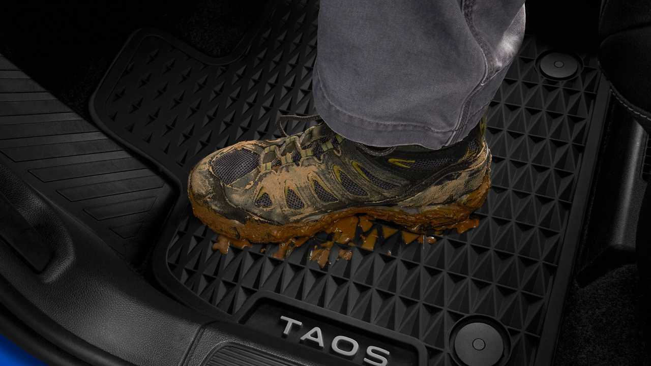 Volkswagen Taos Basecamp 2021