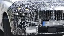 2023 BMW X7 facelift spied with split headlights