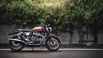 8 Ball: 2019 Royal Enfield Interceptor 650 - Profile, Right