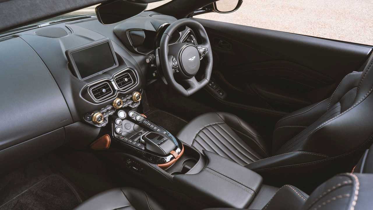 Aston Martin Vantage Roadster A3