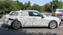 2017 Opel Insignia casus fotoğrafları