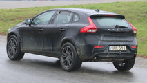 Volvo XC40 spy photo