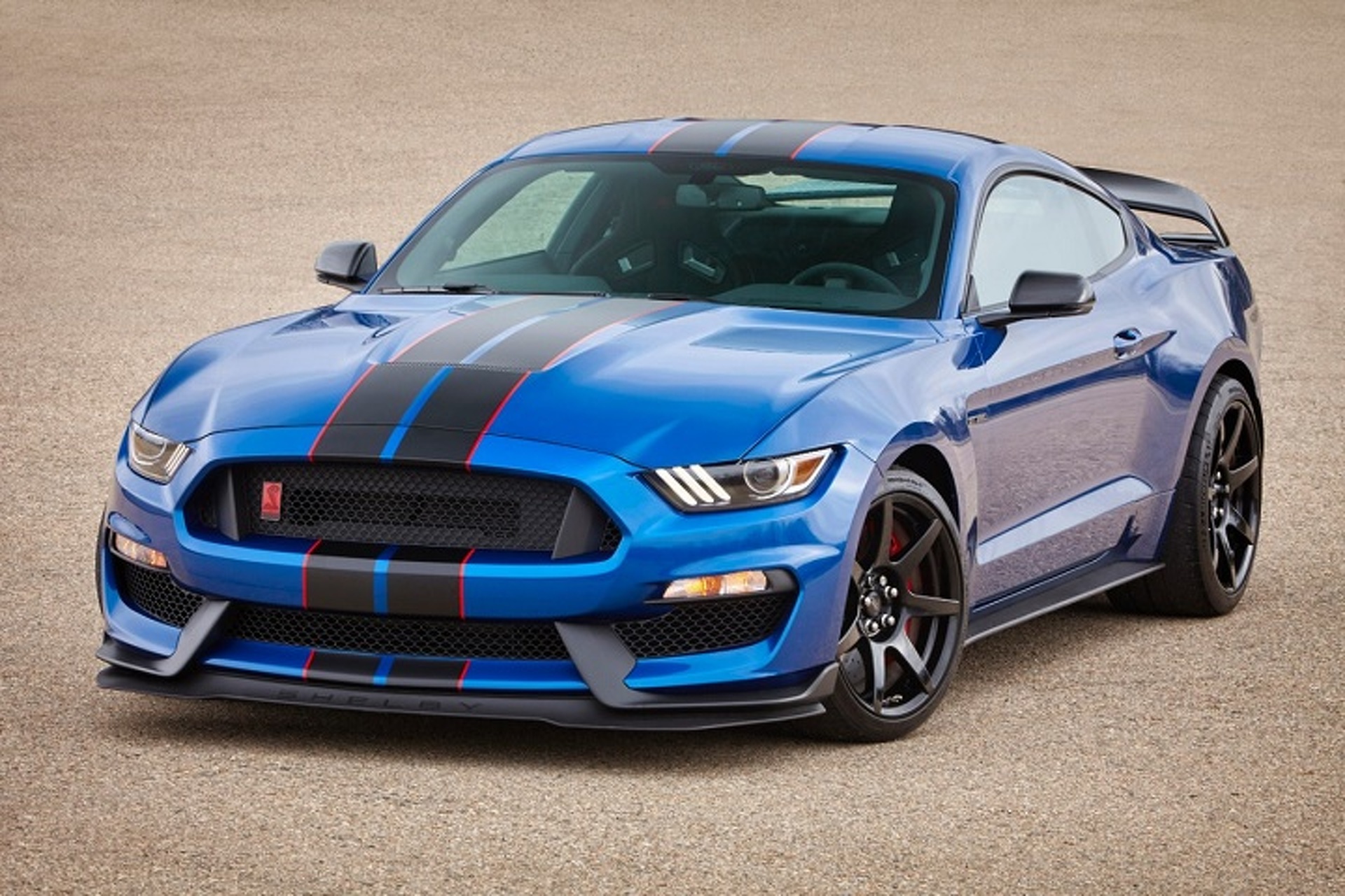 Ford Mustang Shelby GT350’s New Colors Should Grab Your Attention
