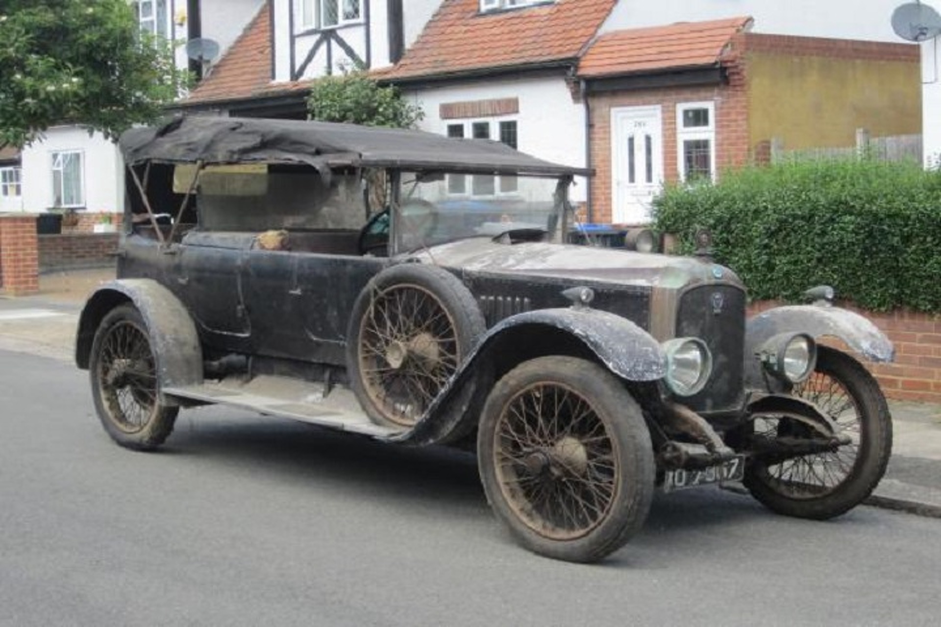 Rare 1923 Vauxhall Taxi Sells For $89K at Auction