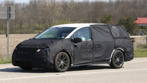 2017 Honda Odyssey spy photo