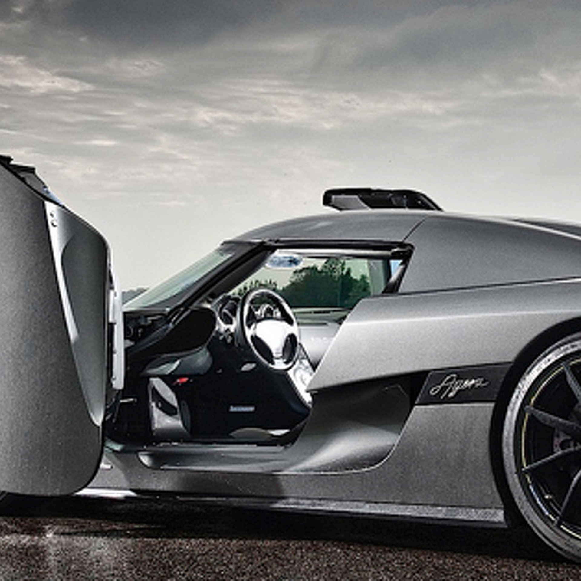 The 15 Best Free Facebook Timeline Covers for Car Lovers