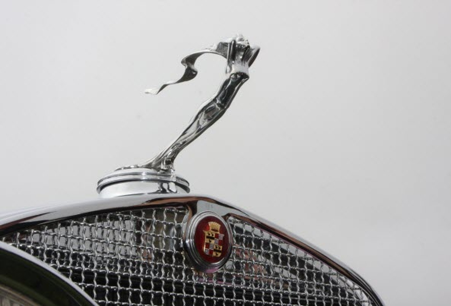 Art in Motion: The World's Most Elegant Radiator Mascots