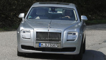 Rolls-Royce Ghost facelift spy photo 25.4.2013