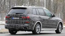 Erwischt: BMW X7