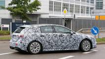 2018 Mercedes-AMG A35 casus fotoğraf