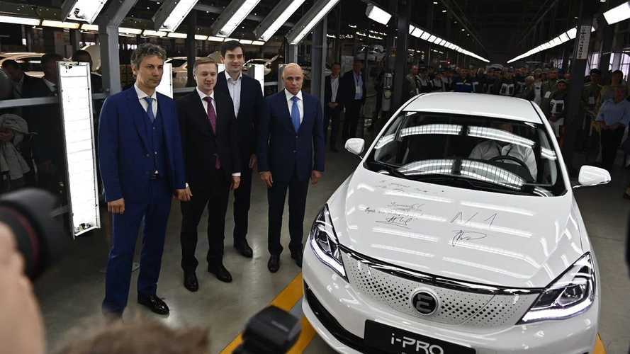 В Липецке стартовало серийное производство электрокаров Evolute